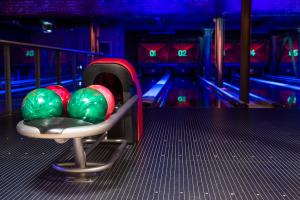 LaserWest