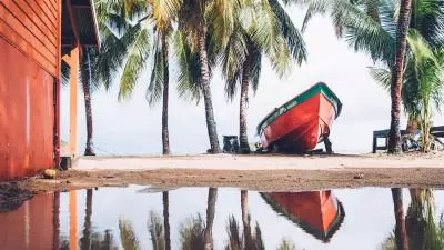 visuel barque plage