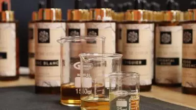 Atelier de l'apprenti parfumeur_parfums des iles