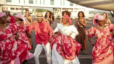 AW Pictures - arrivée tarmac miss Fr