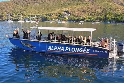 alpha plongee-bateau.jpg